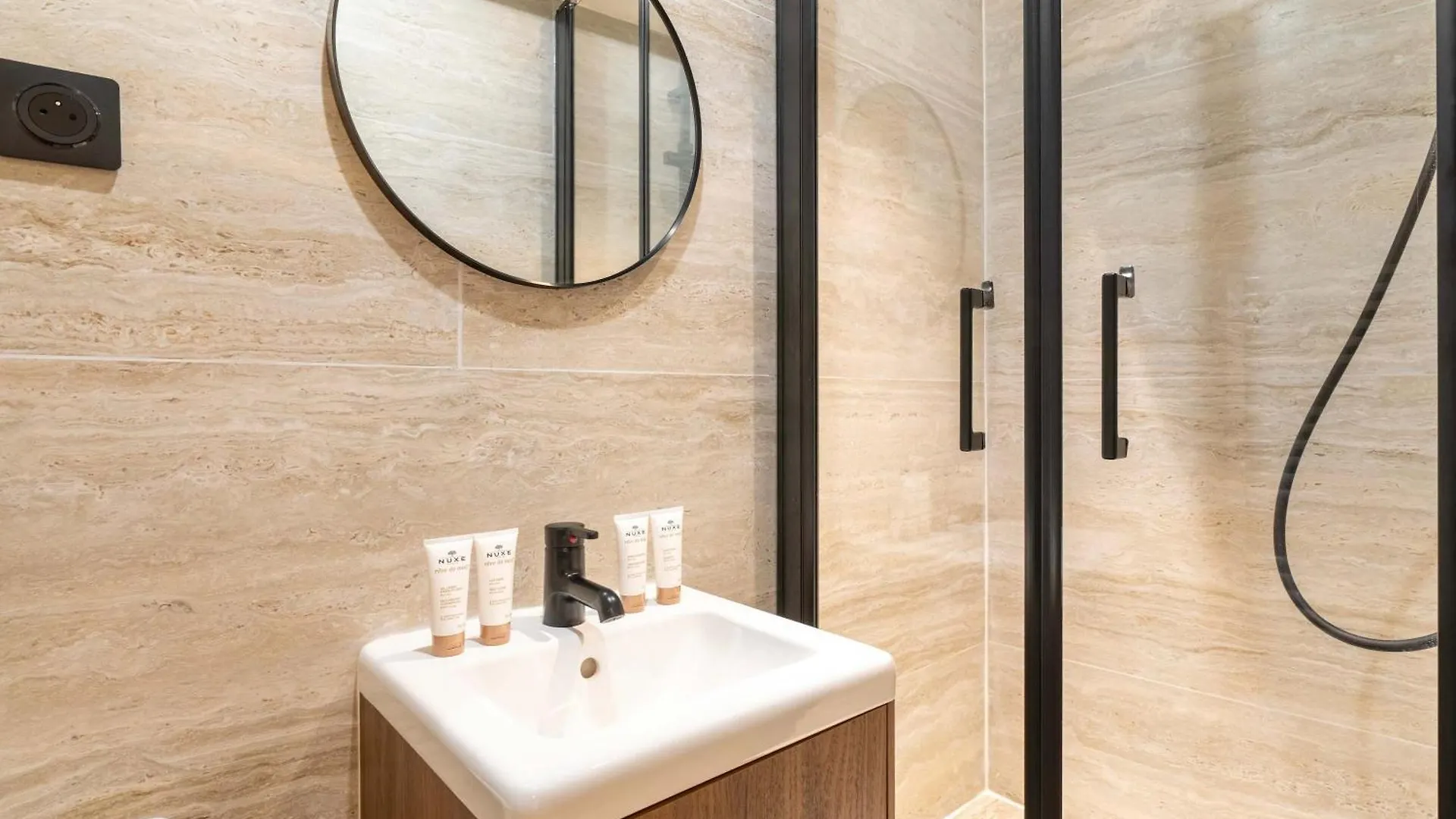 Montparnasse Charming Studio 파리 0*,